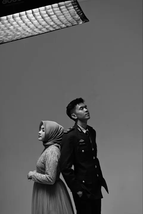 Foto sampul undangan Eca & Kahfi