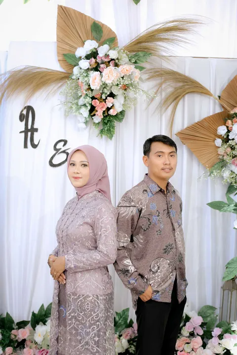 Foto sampul undangan Rizan & Arik