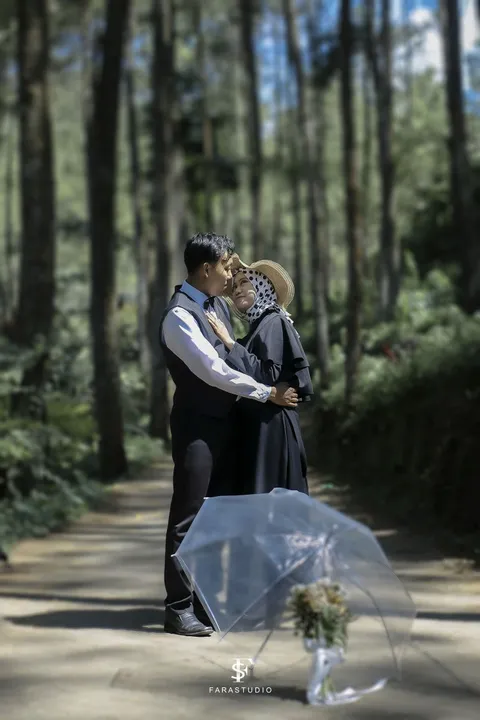 Foto sampul undangan Nova & Beni