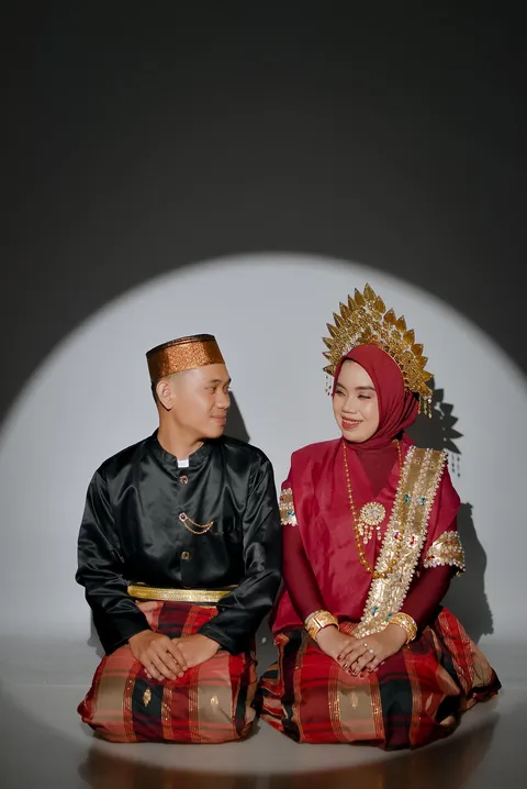 Foto sampul undangan Wiwi & Maing