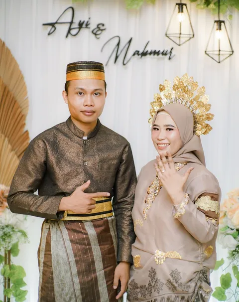 Foto sampul undangan Makmur & Syayyidah