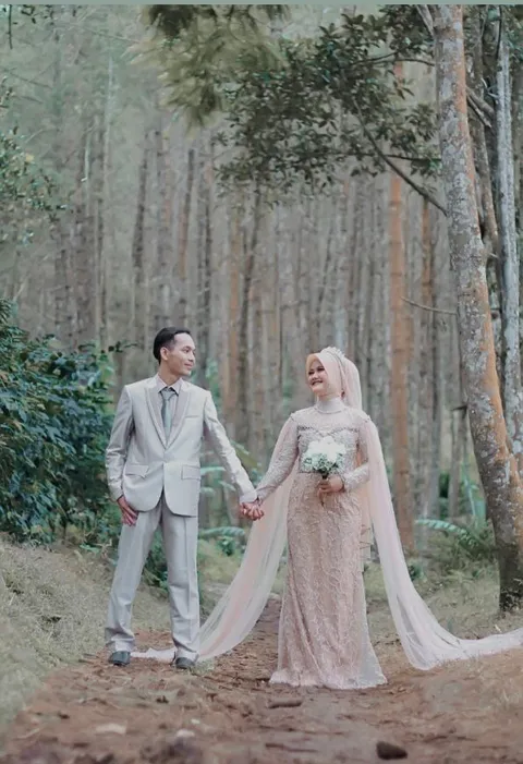 Foto sampul undangan Alfian & Siska